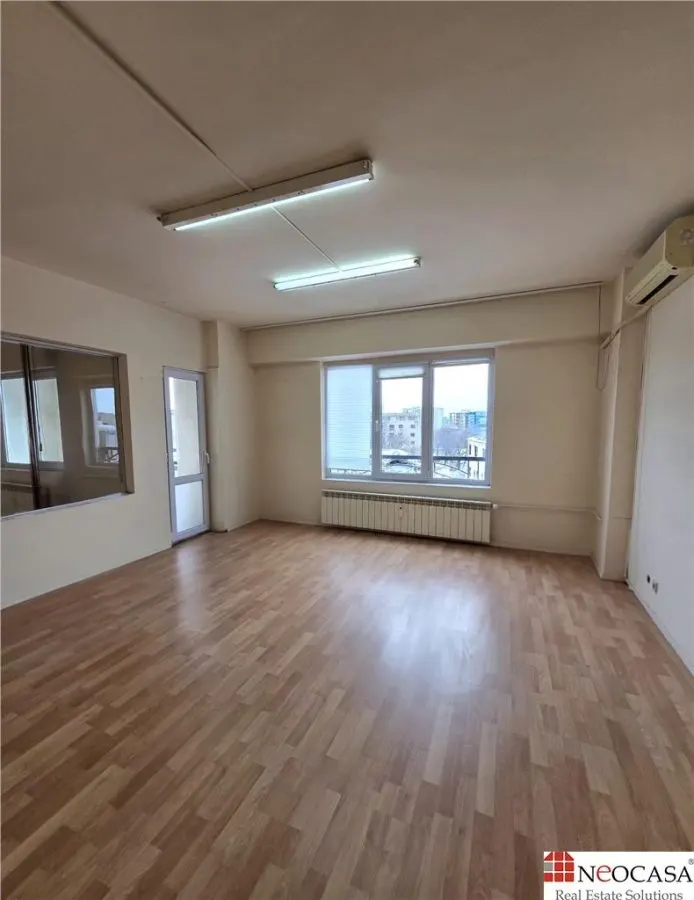 APARTAMENT 3 CAMERE ETAJ 5/P+9 - foto 2