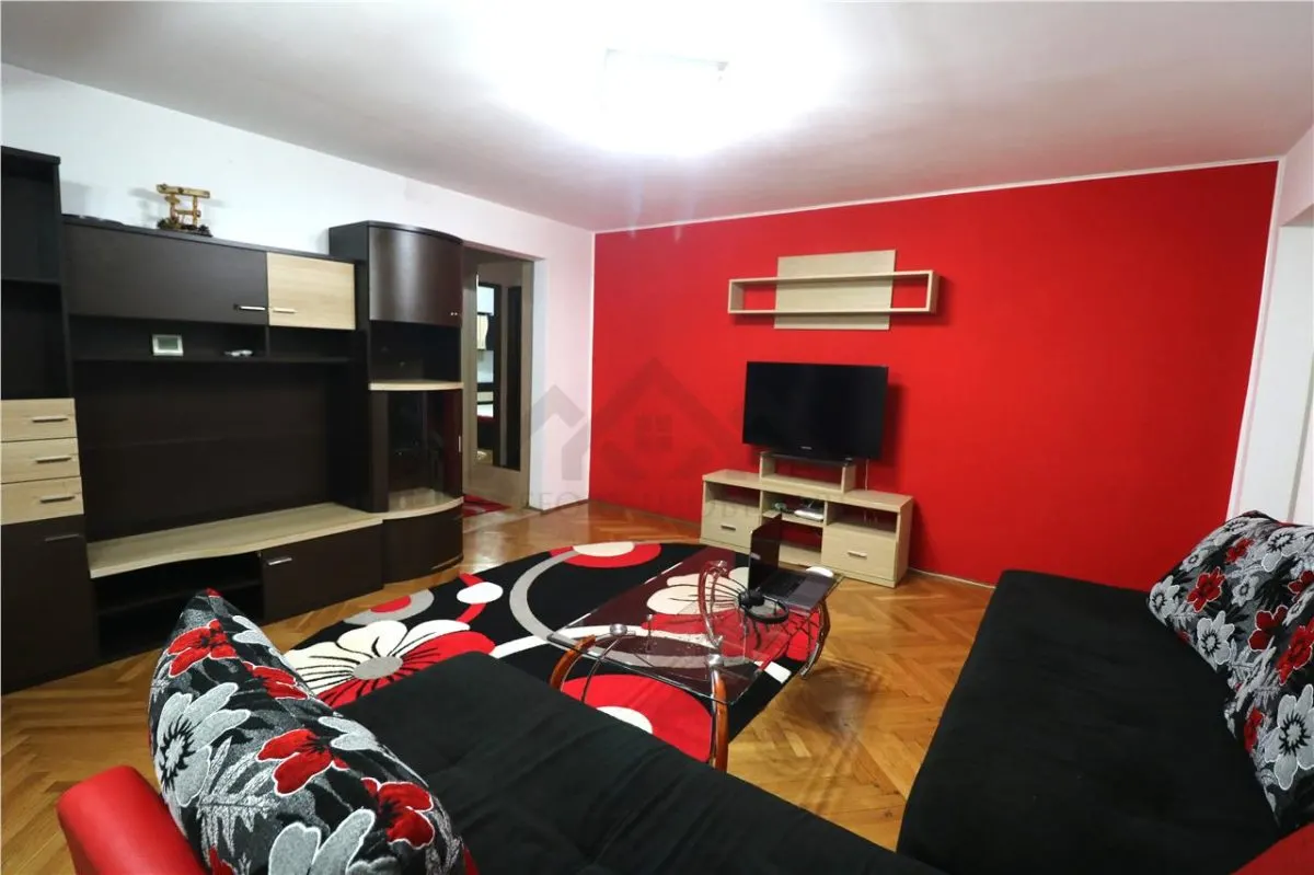 Apartament 3 camere ,centrala proprie , zona Girocului - foto 2