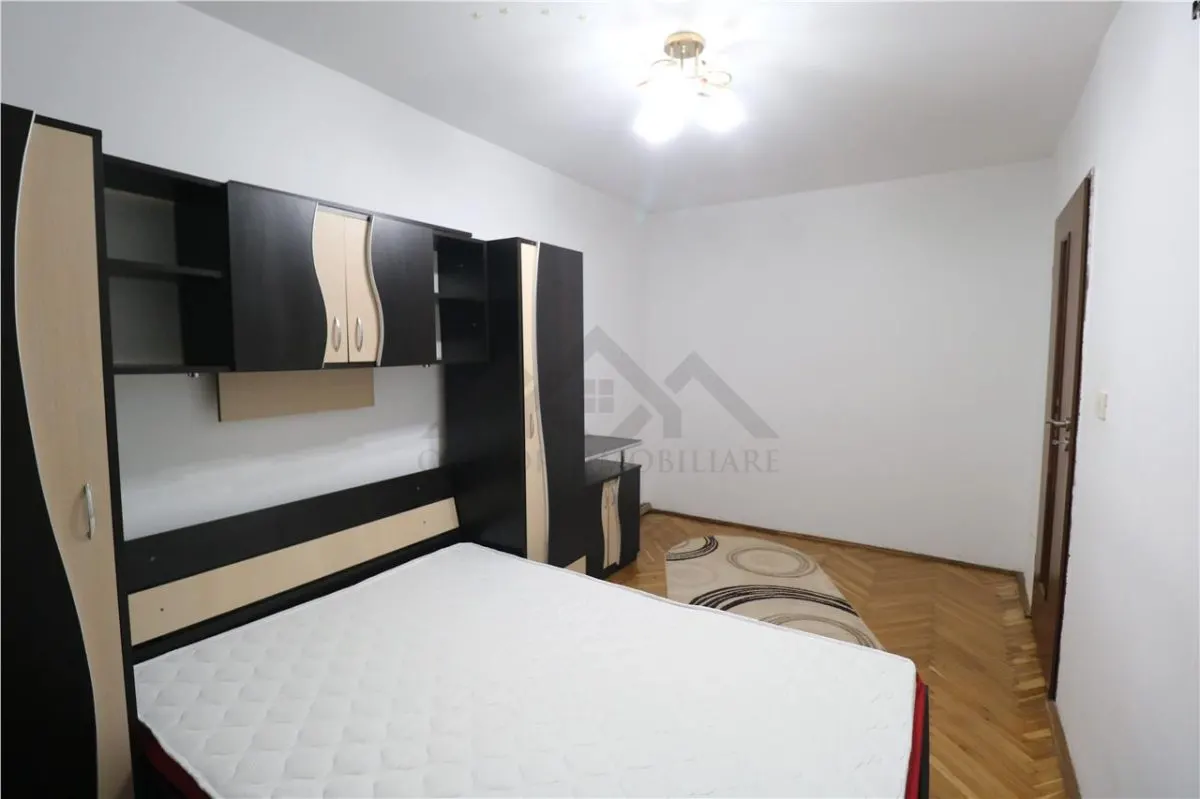 Apartament 3 camere ,centrala proprie , zona Girocului - foto 8