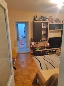 Apartament 2 camere cf semidecomandat zona 23 August - foto 3