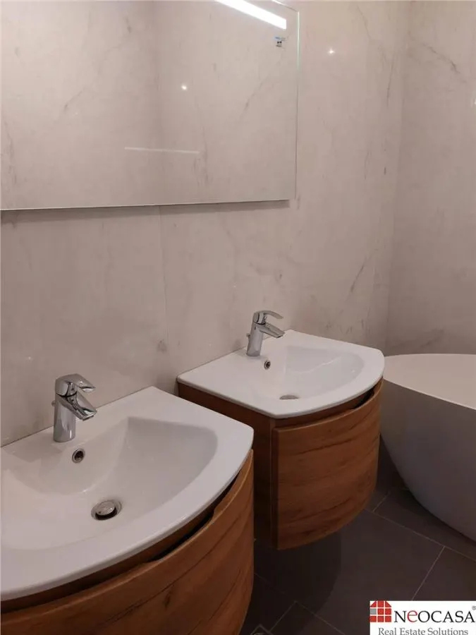 APARTAMENT DE VANZARE IN ZONA FLOREASCA LAC - foto 19