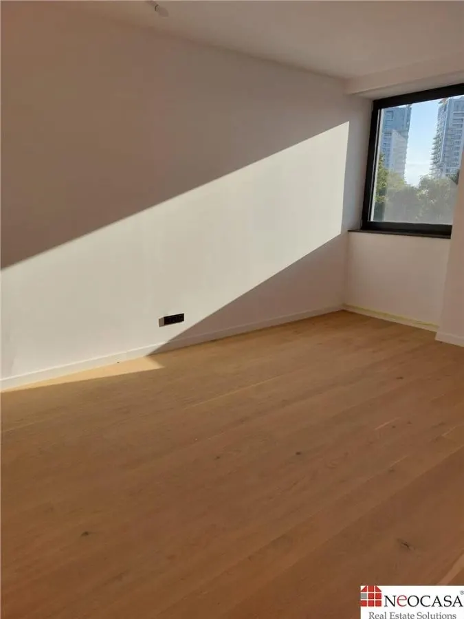 APARTAMENT DE VANZARE IN ZONA FLOREASCA LAC - foto 5