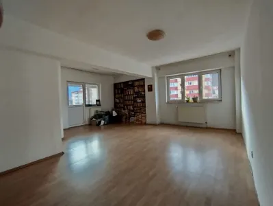 Apartament 4 camere etaj intermediar Racadau - Brasov