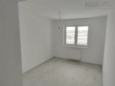 Apartament 3 camere de inchiriat, zona Tractorul, Brasov - foto 2
