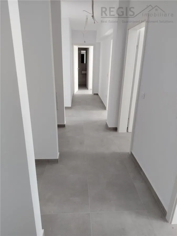 Apartament 3 camere de inchiriat, zona Tractorul, Brasov - foto 3