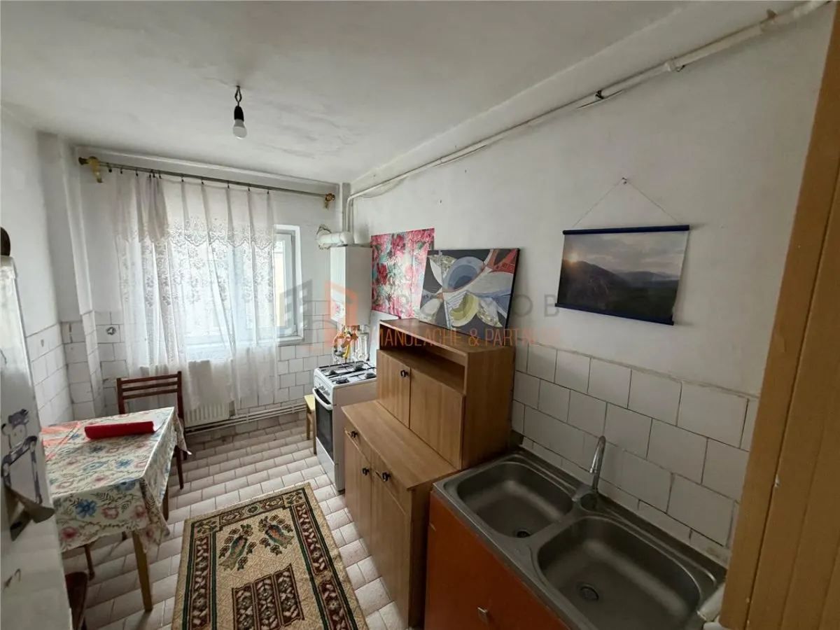 Apartament 2 camere cf 1 decomandat zona Crang 2 - foto 3