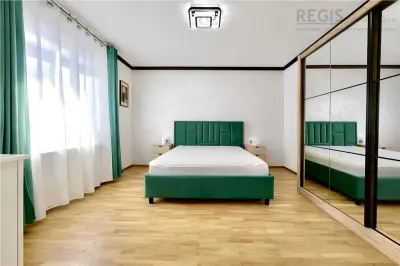 Garsoniera renovata langa Strada Sforii de inchiriat - Brasov