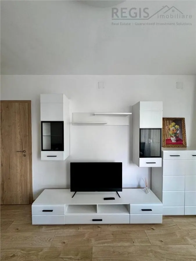 Apartamant 3 Camere Centu Civic - foto 2