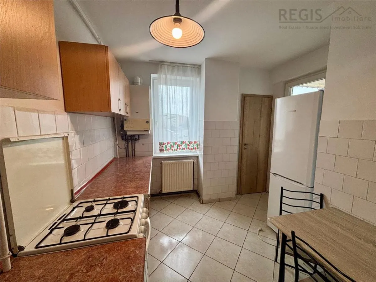 Apartamant 3 Camere Centu Civic - foto 4