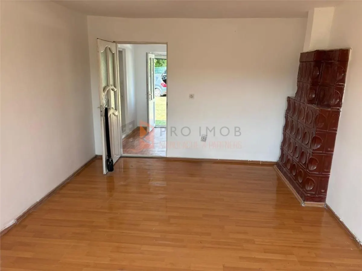 Casa tip parter zona Posta Calnau - foto 3