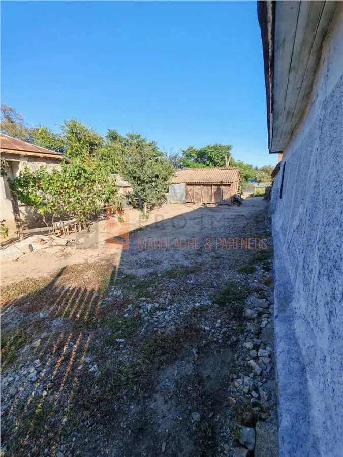 Casa tip parter + teren zona Maxenu - foto 9