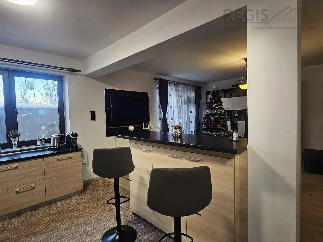 Casa 5 camere de inchiriat in Florilor - foto 9