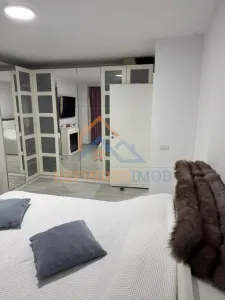 Garsoniera de vanzare, zona Mall Vitan - foto 2