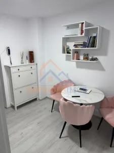 Garsoniera de vanzare, zona Mall Vitan - foto 5