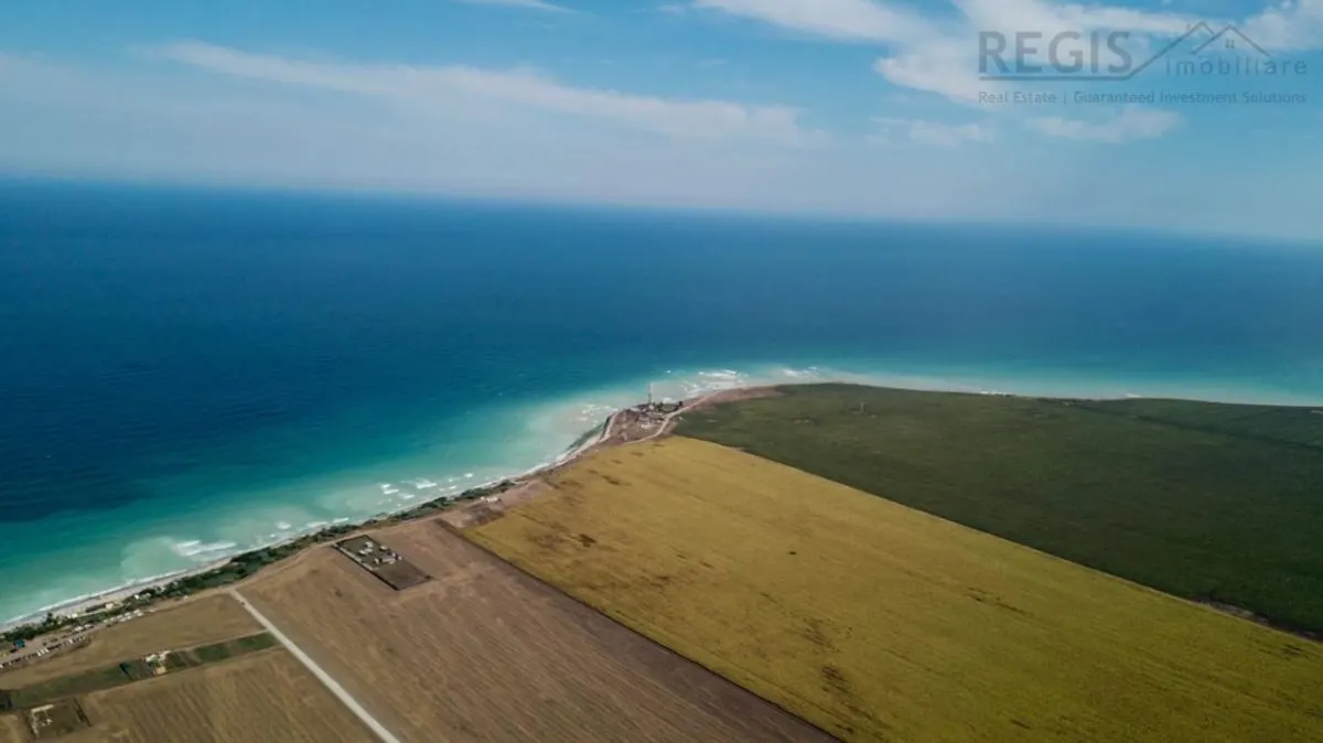 Teren extravilan in prima line a plajei Tuzla - foto 1