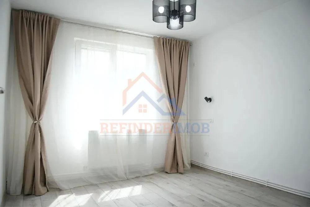 3 camere sector 5, centrala termica, total renovat - foto 3