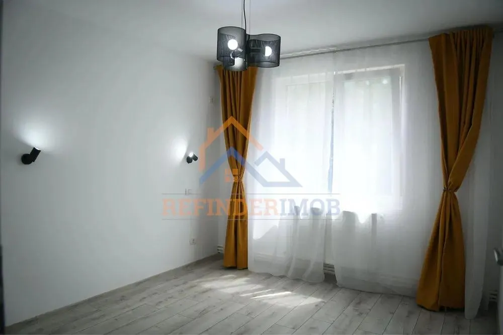 3 camere sector 5, centrala termica, total renovat - foto 4
