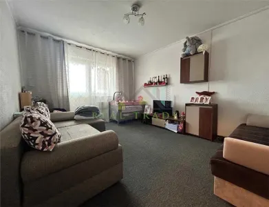 Apartament 2 camere decomandat zona Faget - Brasov