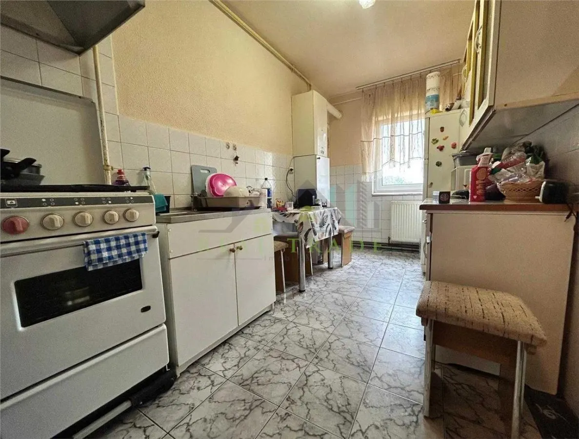 Apartament 2 camere decomandat zona Faget - foto 5