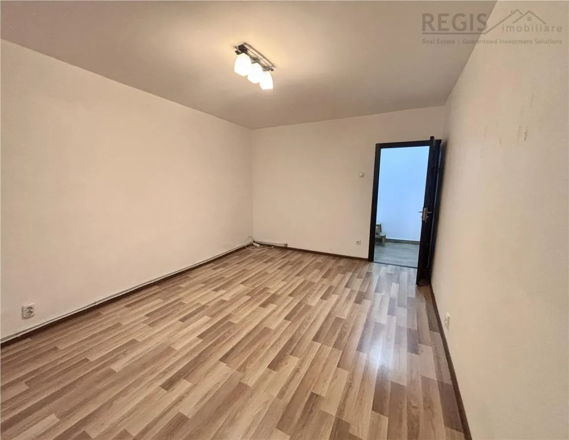 Garsoniera/spatiu comercial de vanzare parter | Sec 2 Pantelimon - foto 1