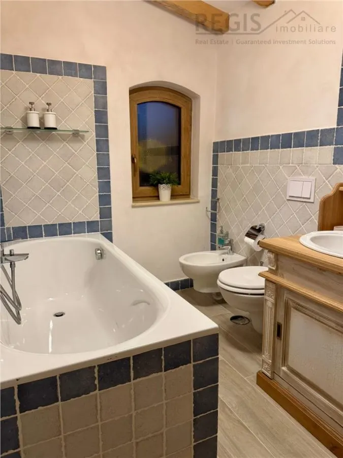 Casa de 4 camere , zona Tractorul - foto 15