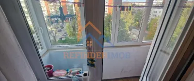 Apartament de vanzare cu 3 camere, zona Baba Novac - foto 12
