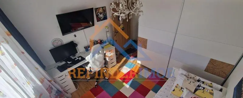 Apartament de vanzare cu 3 camere, zona Baba Novac - foto 4
