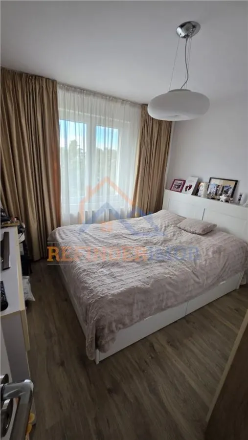 Apartament de vanzare cu 3 camere, zona Piata Alba Iulia - foto 4