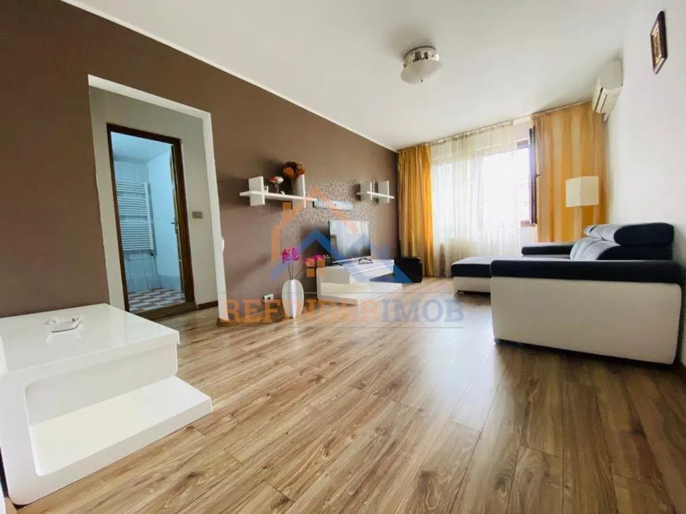 RAHOVA BARCA APARTAMENT 4 CAMERE MOBILAT CENTRALA - foto 1