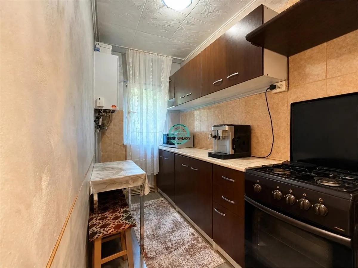 Apartament cu 2 camere de vanzare, 7 Noiembrie, la 400 m de UMF - foto 2