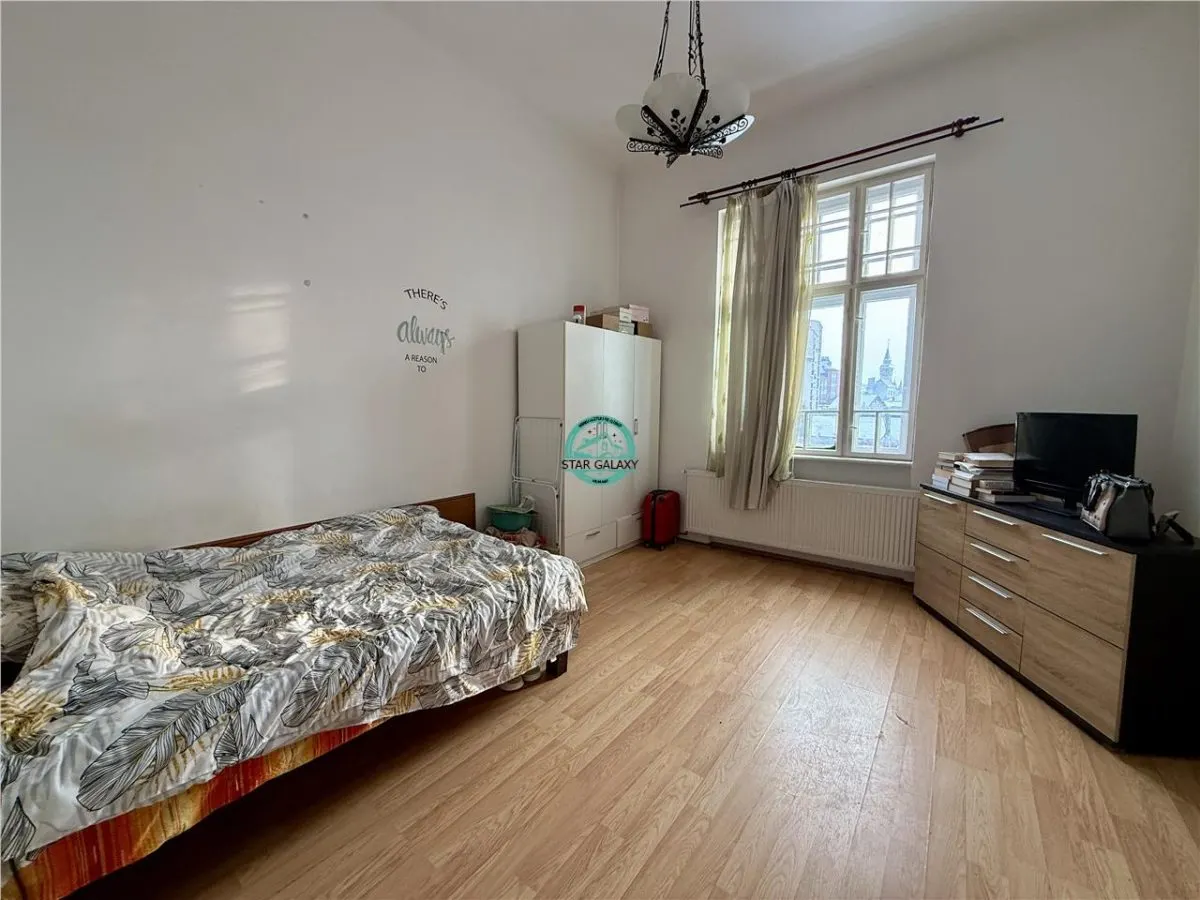 Vanzare apartament - 2 camere - impartit in 2 garsoniere in Centru - foto 4