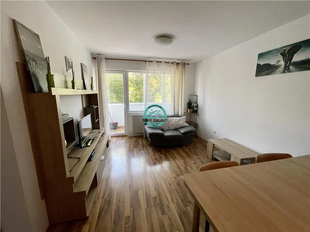 Apartament cu 4 camere de vanzare, pe 2 niveluri, in Cornisa - foto 2