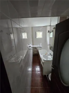Apartament 3 Camere Etaj 1 | Mircea Cel Batran - foto 2