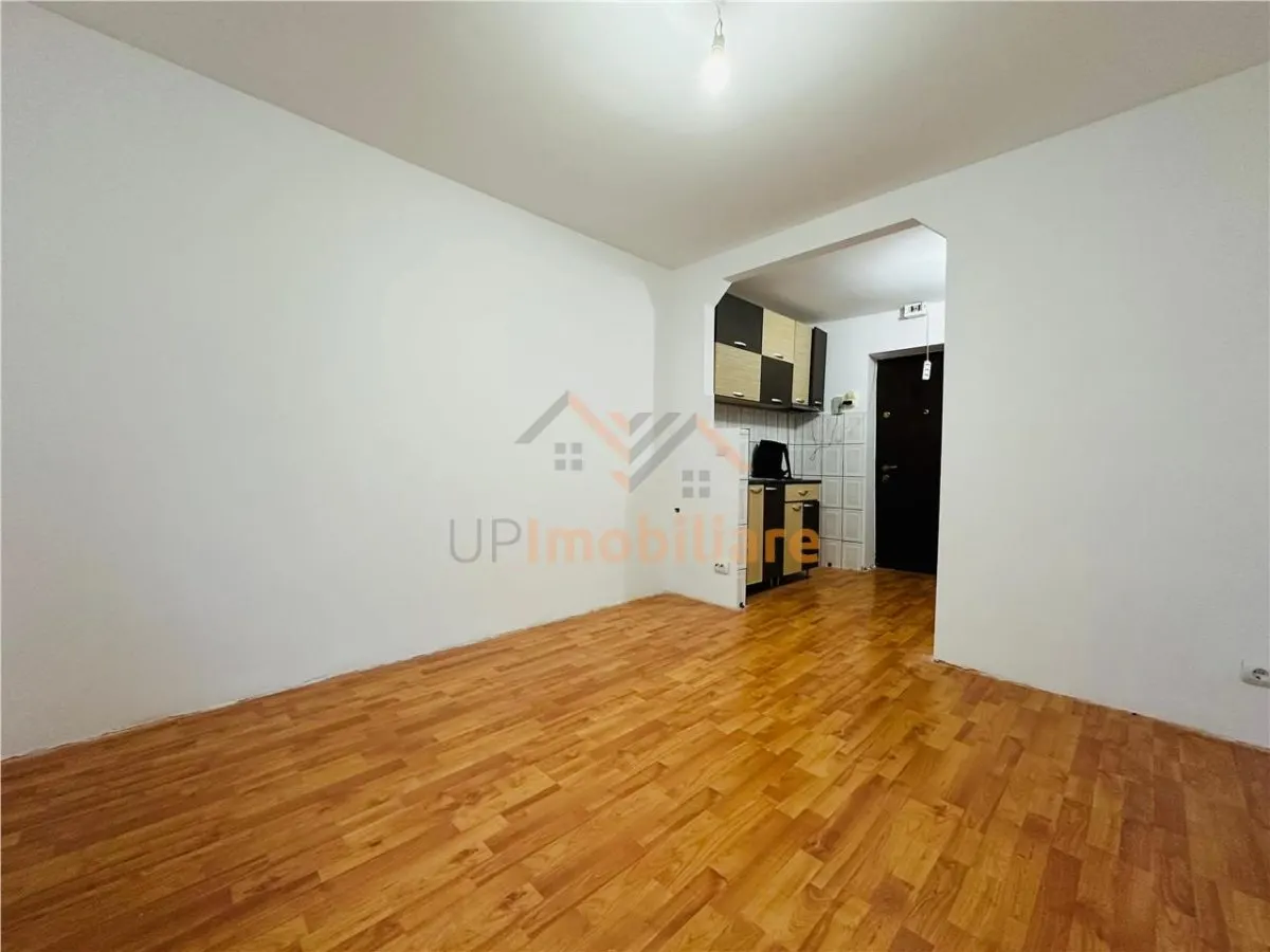 GARSONIERA, ZONA ROGERIUS, STRADA FLAMARION - foto 1