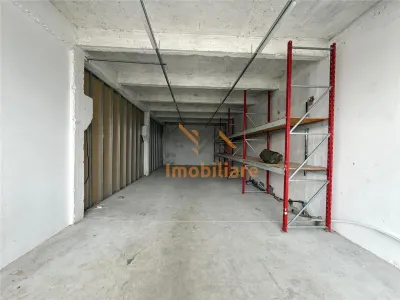 SPATIU COMERCIAL  DE INCHIRIAT | 209 MP UTILI | CALEA CLUJULUI | ORADEA - foto 2