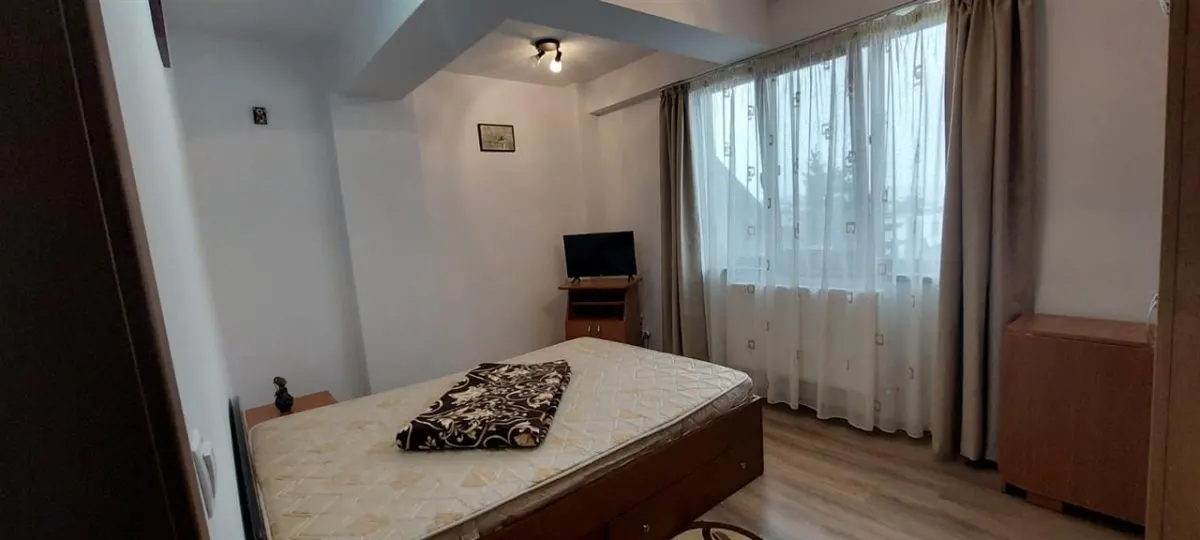 APARTAMENT 2 CAMERE VALEA LUPULUI 360 EURO - foto 11