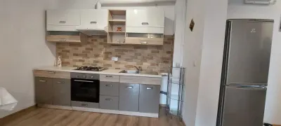 APARTAMENT 2 CAMERE VALEA LUPULUI 360 EURO - foto 4
