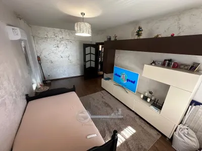 Apartament 2 Camere Decomandat 42.5mp Galata Platoul Insorit - Iasi