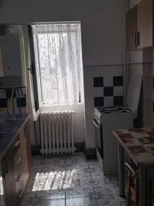 Apartament 3 Camere UMF - 450 euro - foto 8