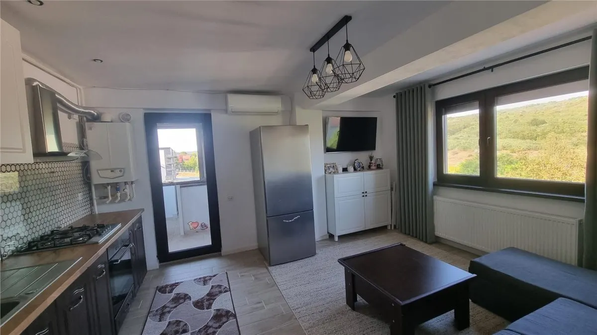 Apartament cu 4 camere - etaj 2/3 - Rediu - Casablanca - foto 2