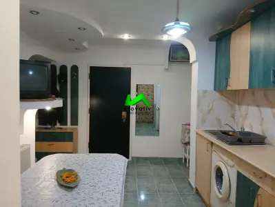 Apartament de inchiriat 2 camere decomandate Sibiu Vasile Aaron - foto 6