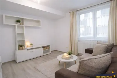3D!Studio cochet si aerisit,regim vila, parcare privata,Tractorul,Brasov: investitional/ rezidential - Brasov