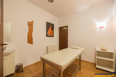 Casa pretabila: rezidential/ comercial/ servicii  Central, Fagaras - foto 13