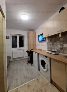 Camera de camin cu baie proprie - zona Florilor - foto 4