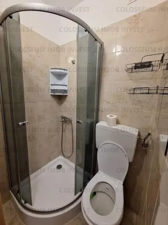 Camera de camin cu baie proprie - zona Florilor - foto 7