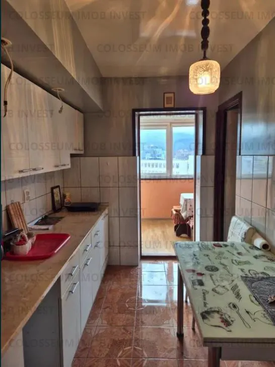 Apartament 2 camere, decomandat - zona Grivitei - foto 2