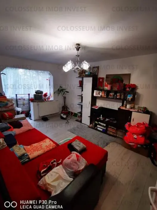 Apartament 4 camere, decomandat - zona Triaj - foto 1