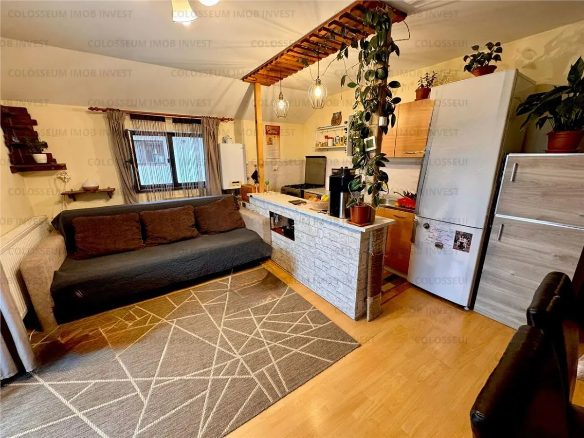 Apartament 3 camere, decomandat - Sanpetru, complex Roca Village - foto 1