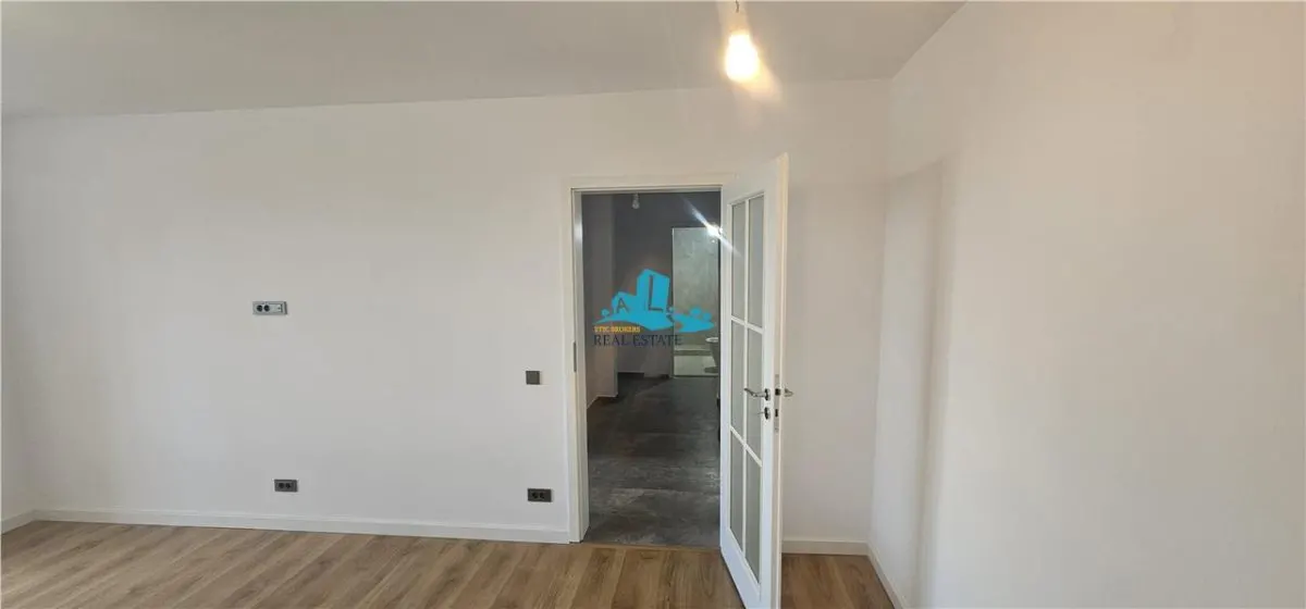 Vanzare apartament 2 camere Renovat Titan-Metrou - foto 1