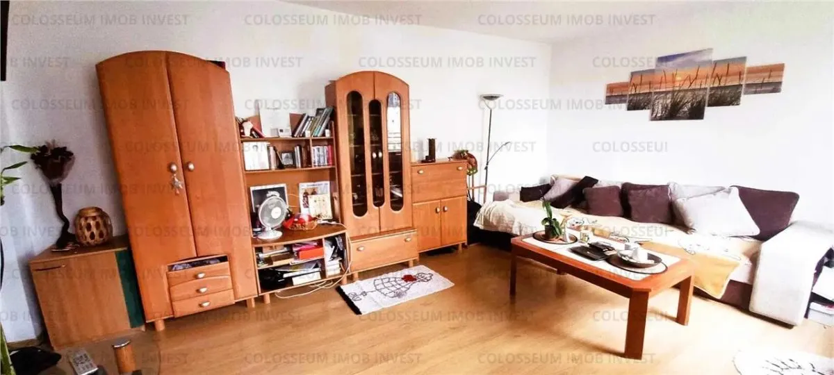 Apartament cu 2 camere, decomandat - zona Centru Civic - foto 1